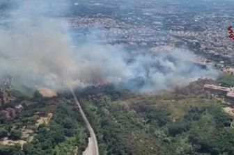 L'incendio nella zona di Valle Aurelia a Roma&nbsp;