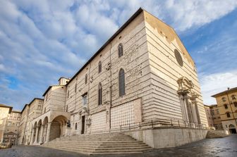 Duomo San Lorenzo torna suo candore