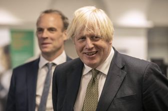 Boris Johnson e Dominic Raab&nbsp;