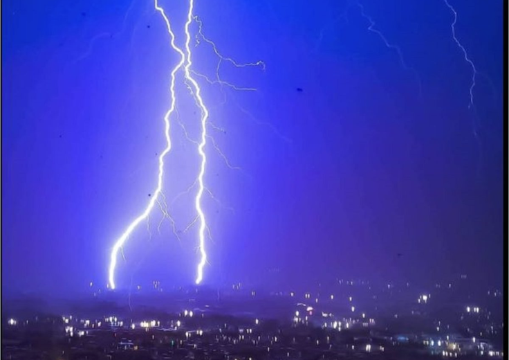 Temporale e raffiche di vento su Roma