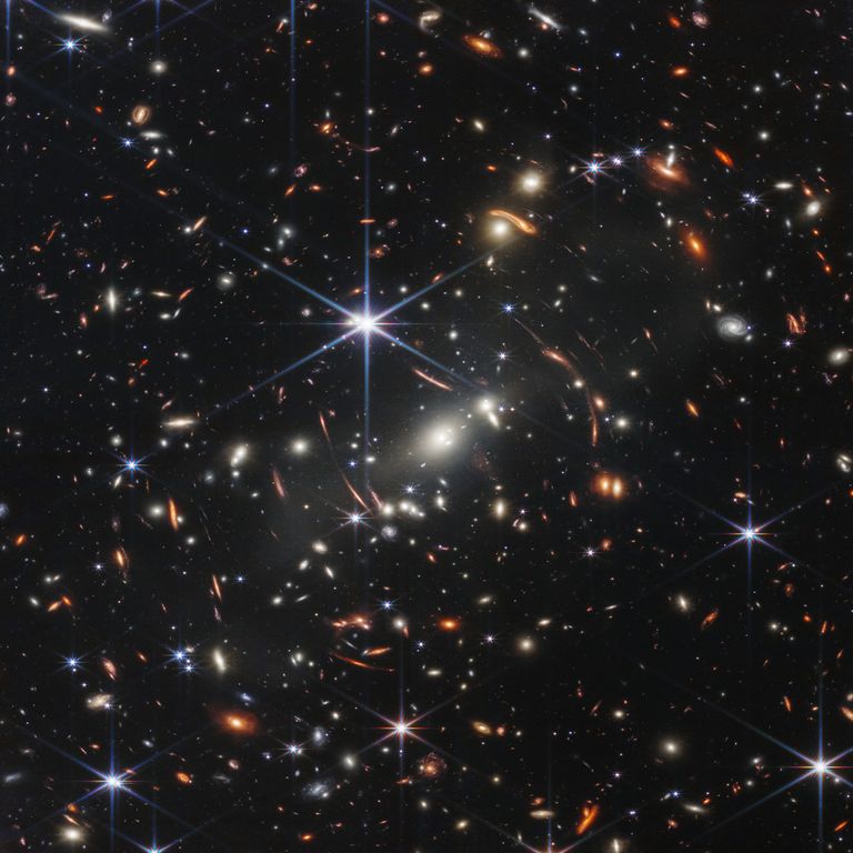 La prima immagine dal telescopio spaziale Webb