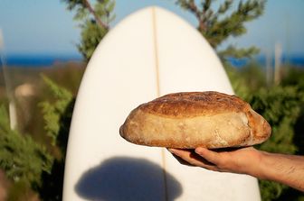 Il pane 'speciale' prodotto nel panificio casalingo di Badesi (Sassari)