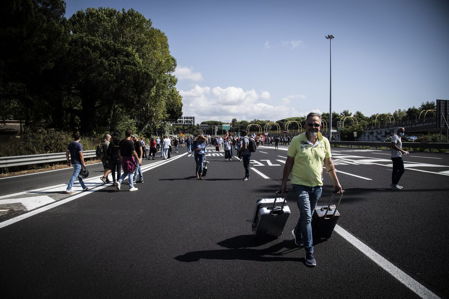 Il caos voli ha lasciato a terra migliaia di passeggeri