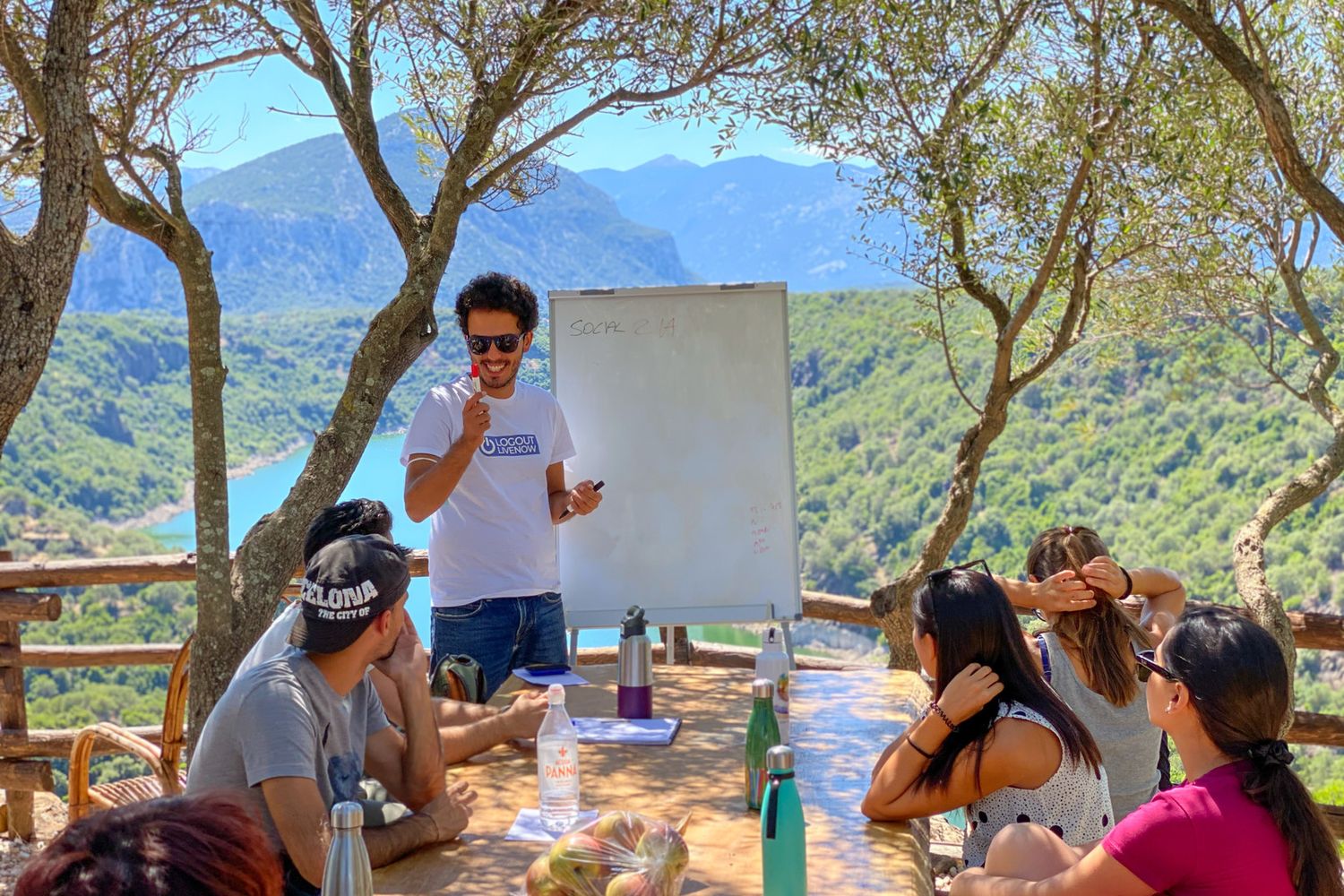 Un momento di un seminario sul Benessere digitale