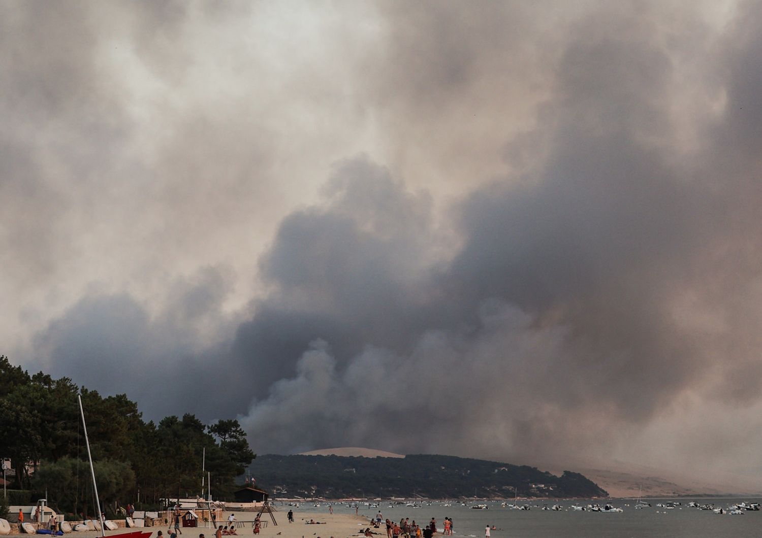 Incendio ad Arcachon in Francia&nbsp;