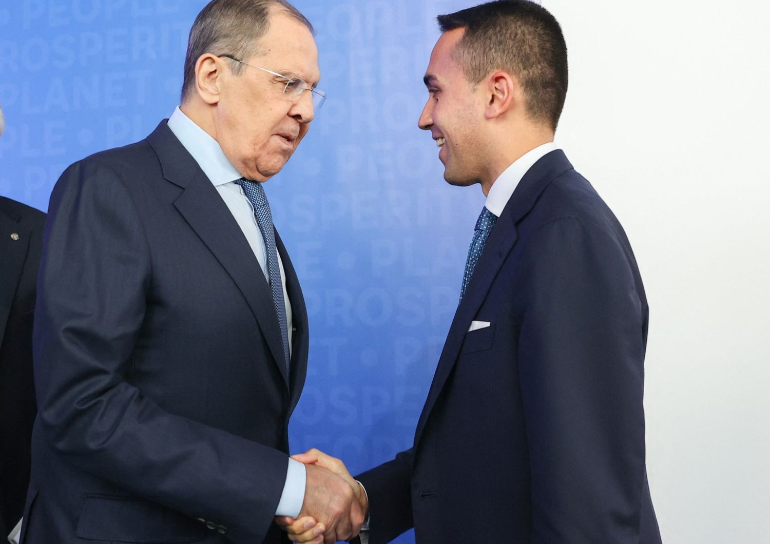 Il ministro degli Esteri Luigi Di Maio e l'omologo russo Sergey Lavrov &nbsp;