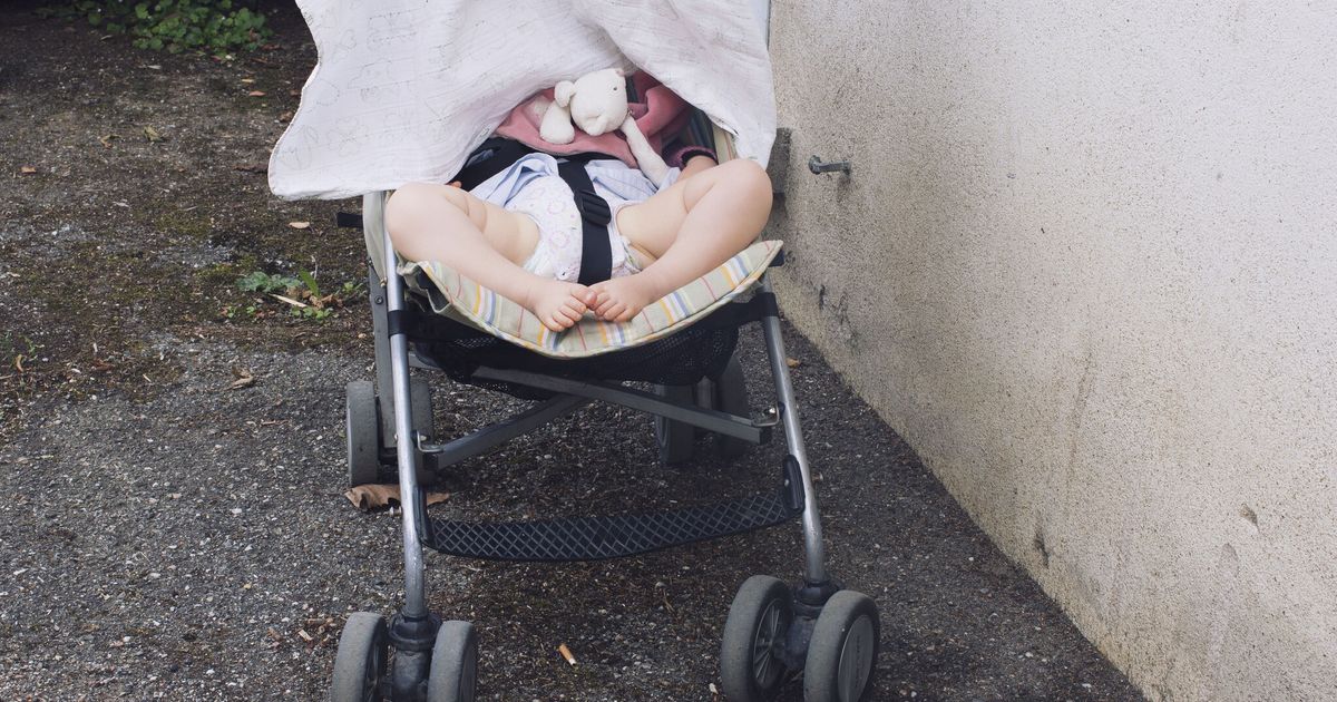 Rapisce una bambina di un anno sul passeggino, arrestato un tunisino