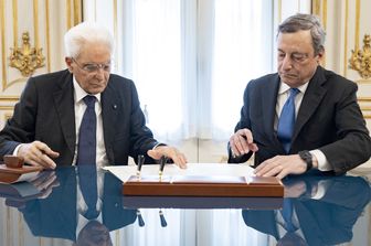 Il presidente della Repubblica Sergio Mattarella e il premier Mario Draghi&nbsp;