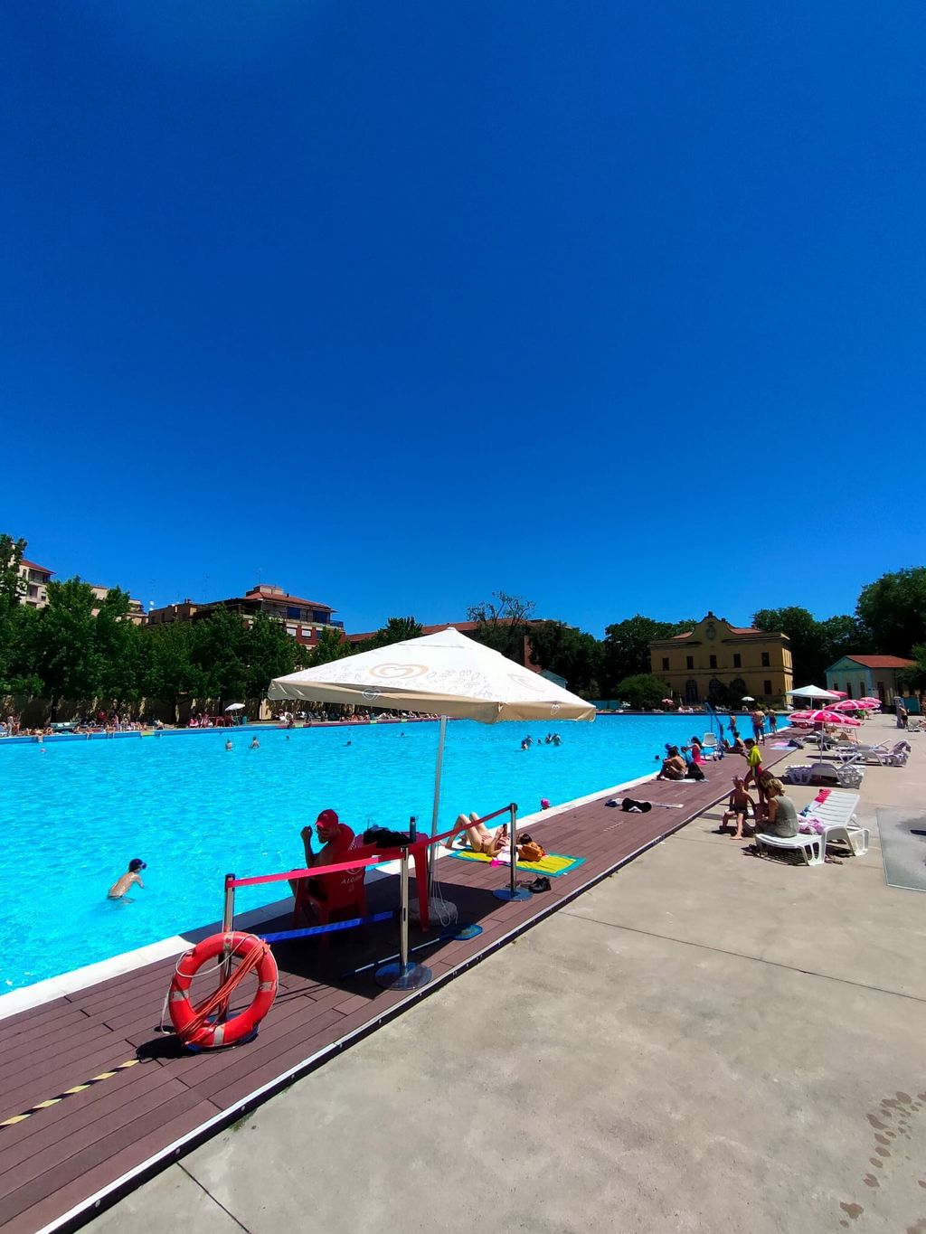 &nbsp;piscina Romano