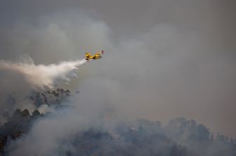 Italia morsa caldo siccita incendi