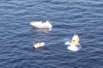 Le immagini dal luogo dello scontro tra due barche al largo dell'isola del Giglio