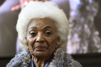 Nichelle Nichols, l'ufficiale alle comunicazioni Uhura nella prima serie di Star Trek