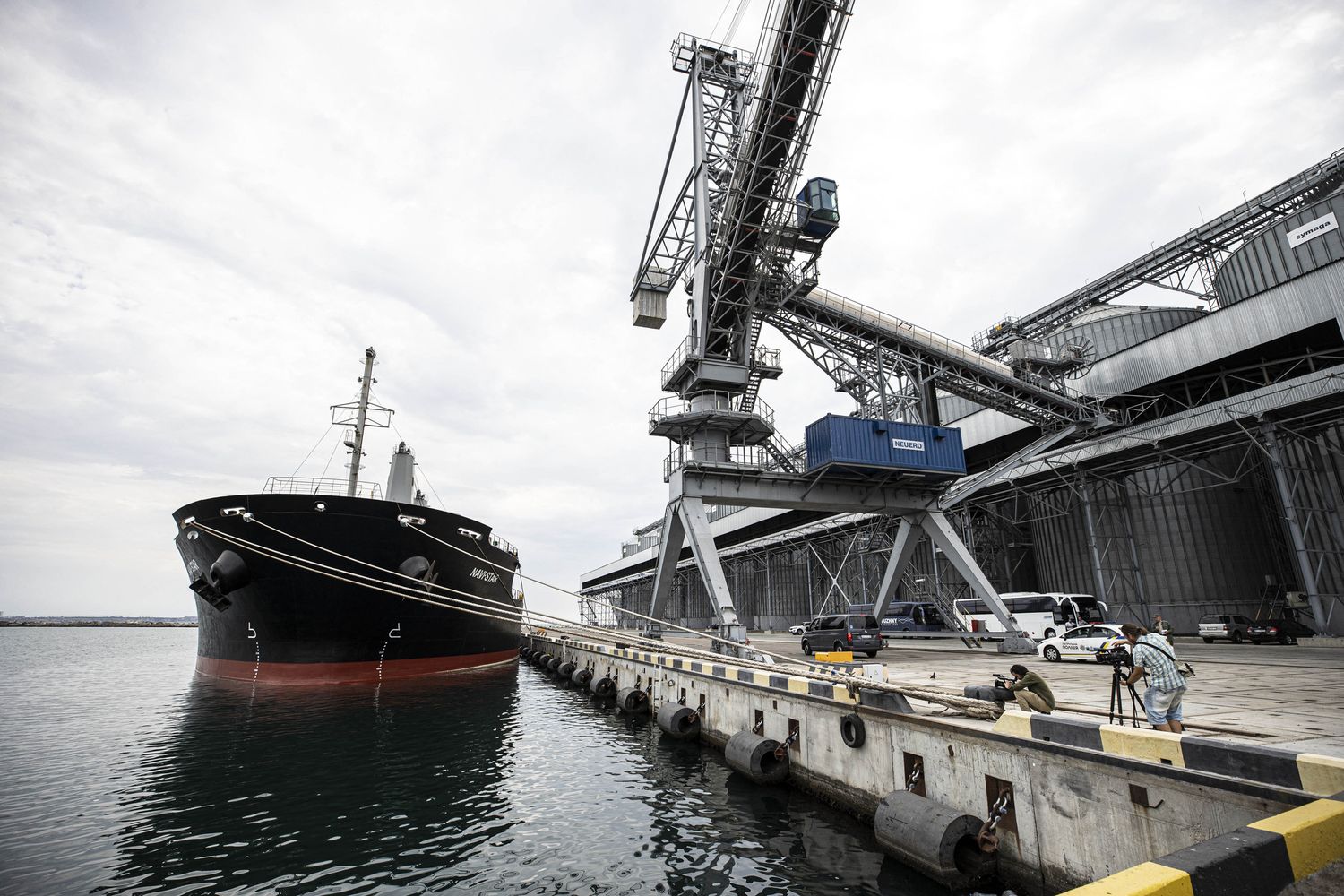 Un mercantile nel porto di Odessa