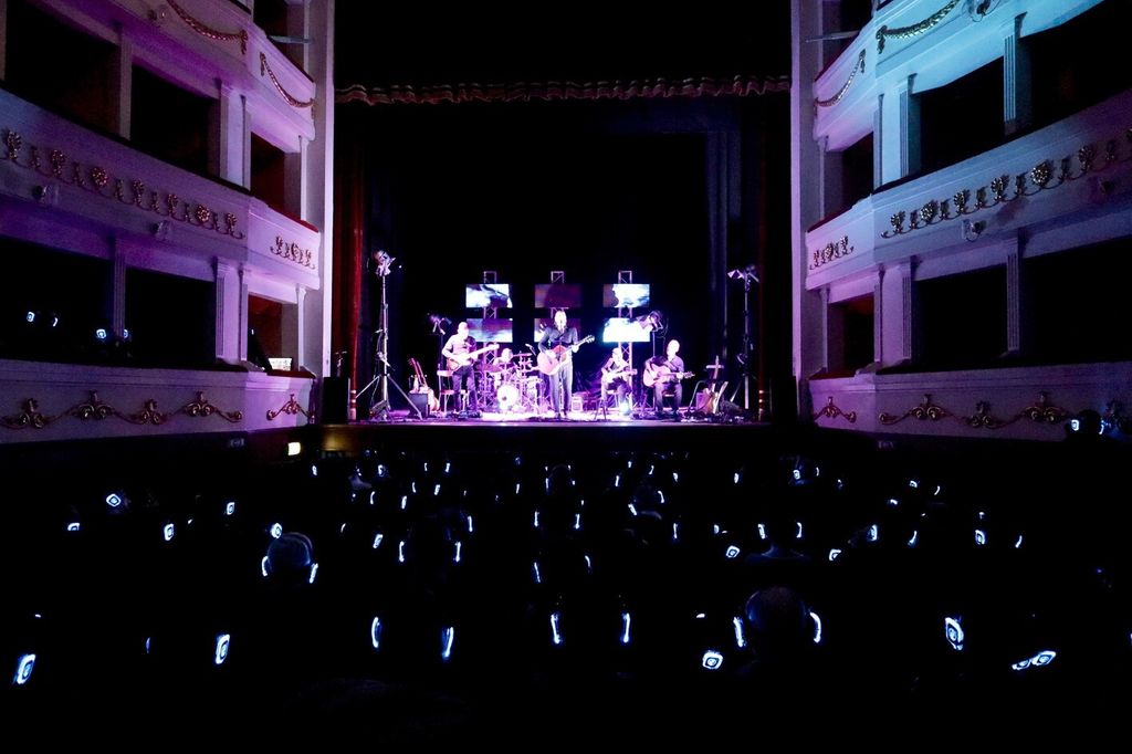 Un momento di un silent concert