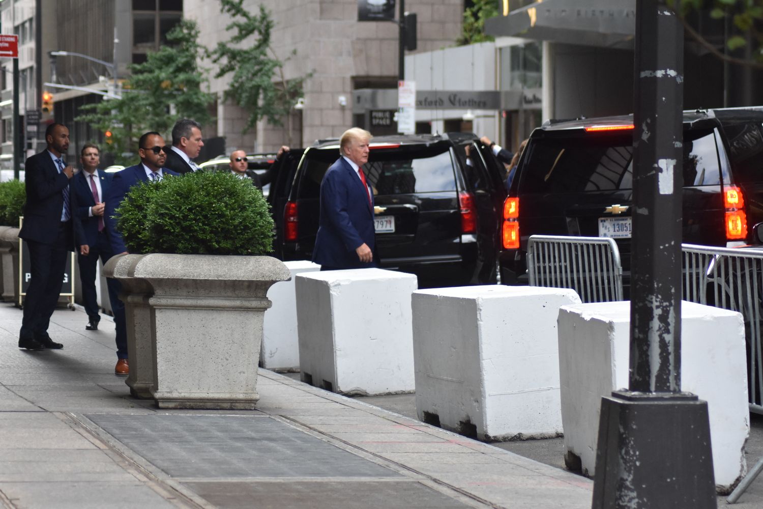 Donald Trump diretto all'ufficio del&nbsp;procuratore generale di New York