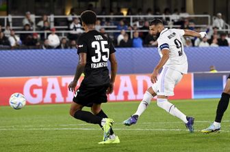 Karim Benzema segna il gol del 2-0