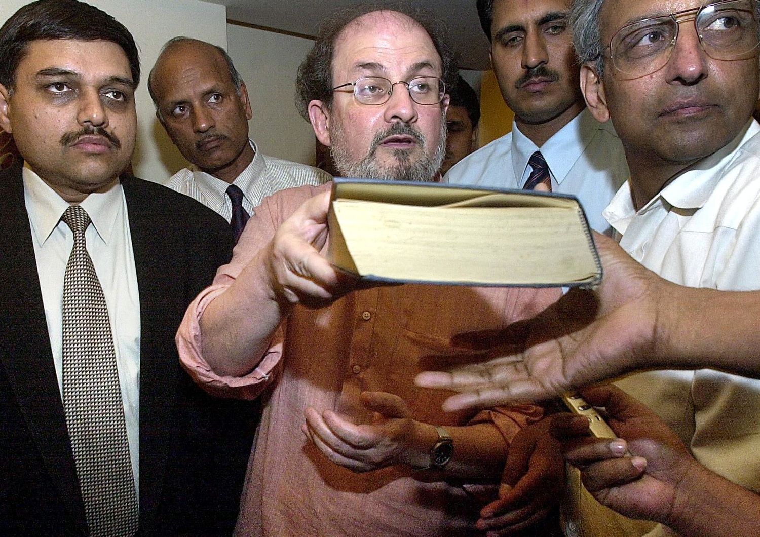 Salman Rushdie&nbsp;