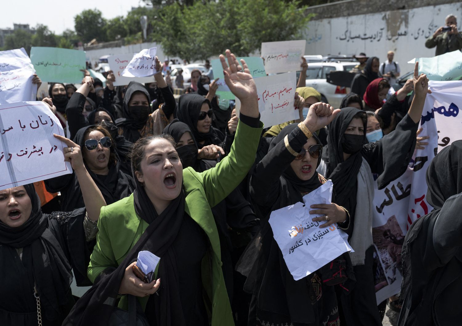 La manifestazione delle donne a Kabul a un anno dalla presa del potere dei talebani&nbsp;