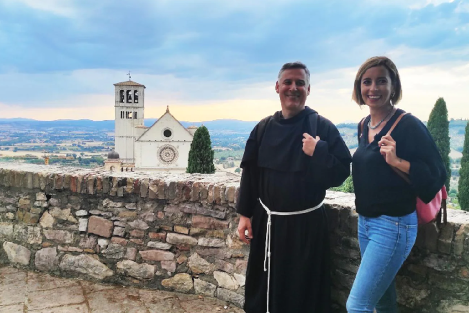 Padre Enzo Fortunato e Giulia Nannini