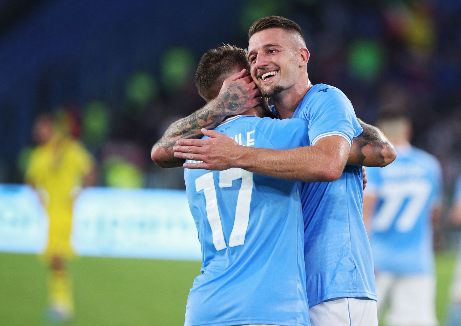 Lazio ribalta Bologna finisce 2-1