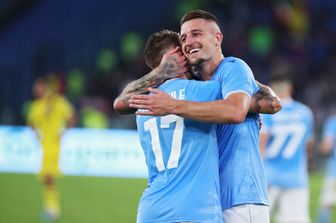 Lazio ribalta Bologna finisce 2-1