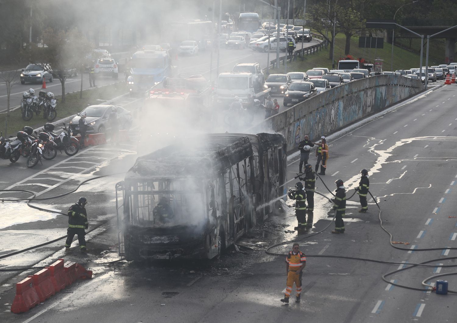 turchia maxi incidente morti tra soccorritori e pompieri