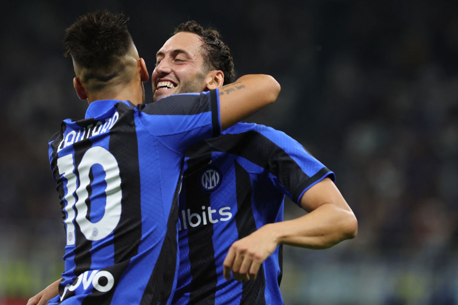 Lautaro e Calhanoglu