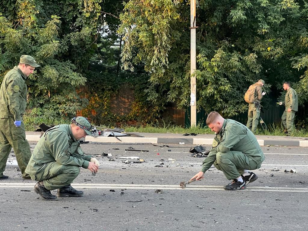 I rilievi sul luogo dell'attentato ad Aleksandr Dugin in cui ha perso la vita la figlia Darya