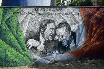 Murale a Roma dedicato a Falcone e Borsellino