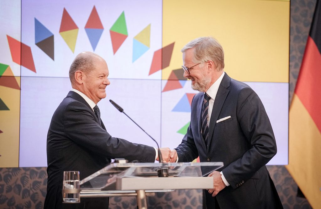 Il cancelliere tedesco Olaf Scholz e il premier ceco Petr Fiala