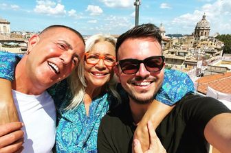 &nbsp;Mara Venier tra Franco Ricciardi e Andrea Sannino