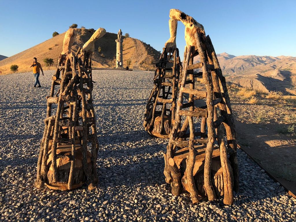 Opere della Biennale di Nemrut in Turchia&nbsp;