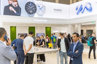Lo stand Huawei all'Ifa di Berlino