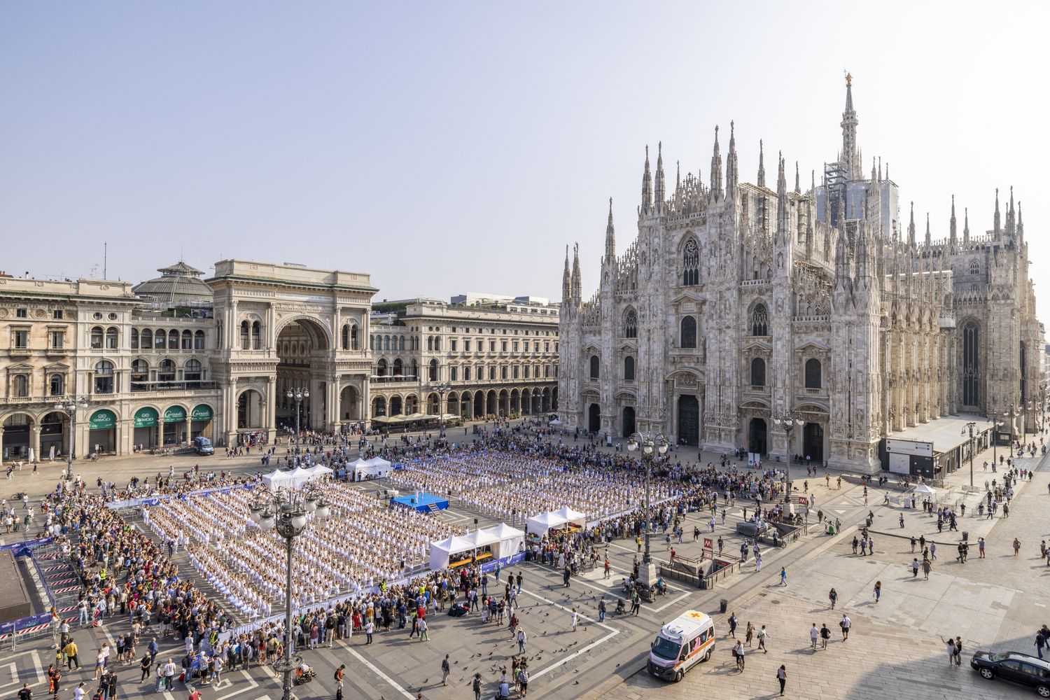 La lezione di danza di Roberto Bolle in Duomo a Milano&nbsp;