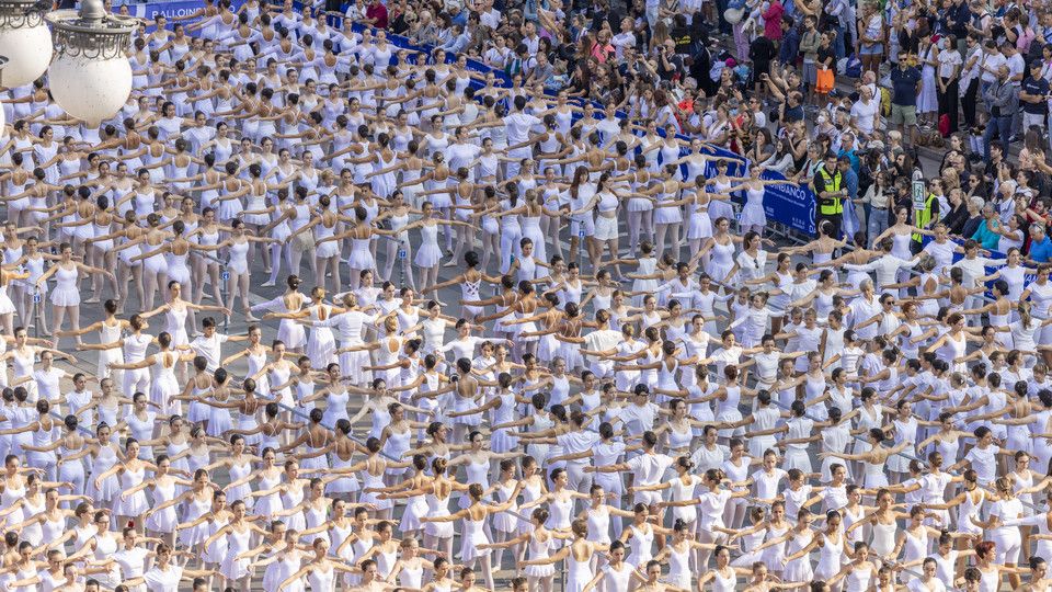 La lezione di danza di Roberto Bolle in Duomo a Milano