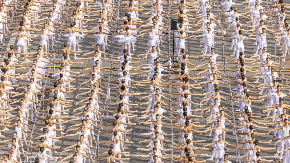La lezione di danza di Roberto Bolle in Duomo a Milano&nbsp;