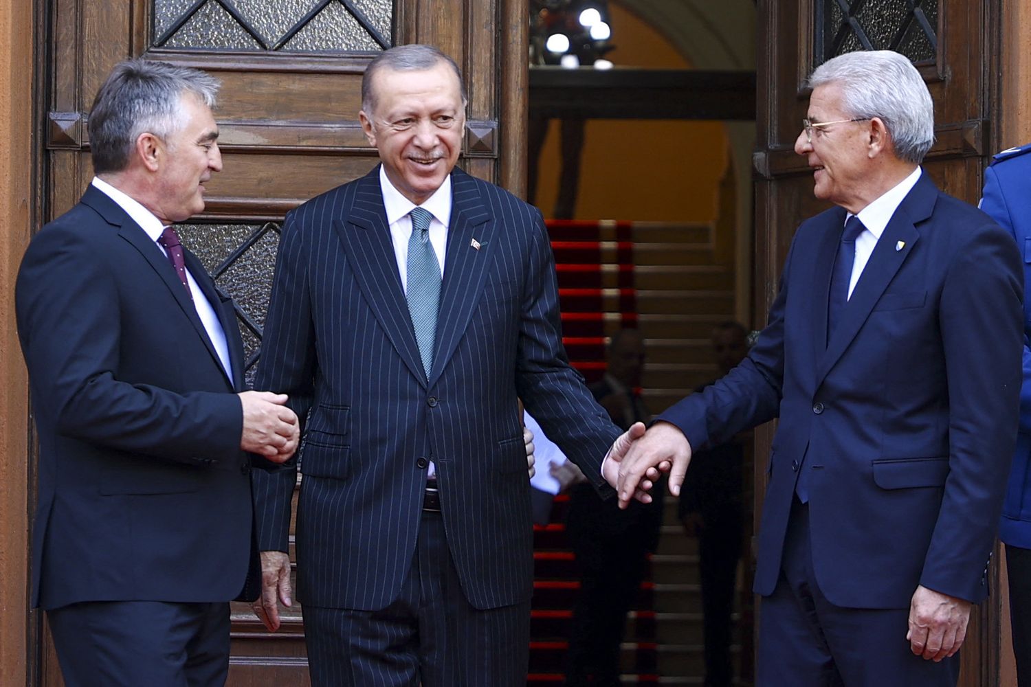 Recep Tayyip Erdogan con il presidente bosniaco Sefik Dzaferovic e Zeljko Komsic&nbsp;