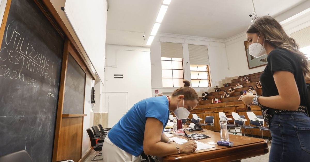 Riforma Medicina, studenti in rivolta. Otto su dieci la bocciano
