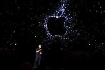 Tim Cook, Apple