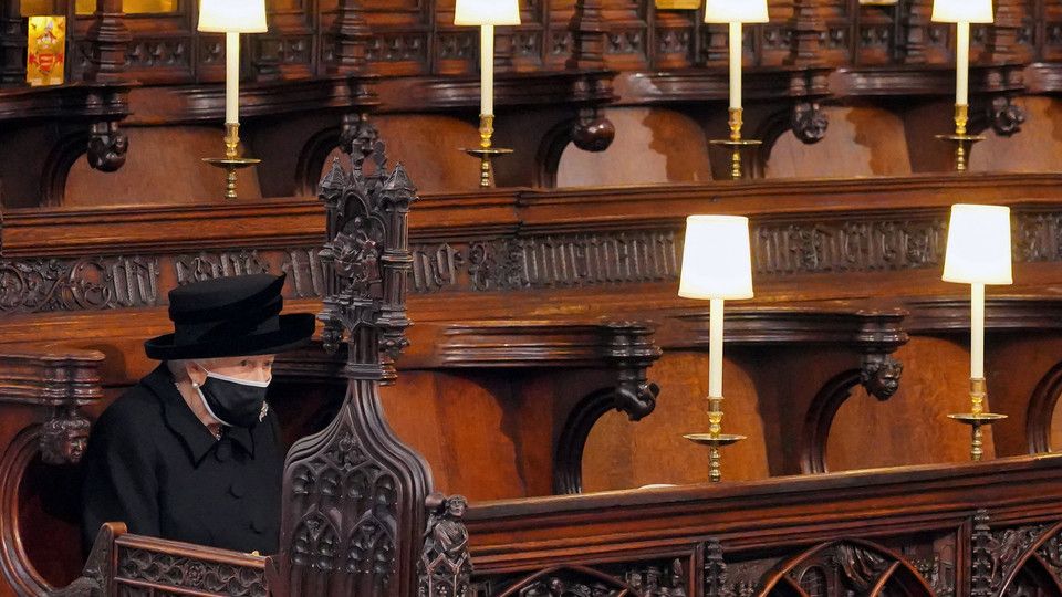 17 aprile 2021 - La regina al funerale di suo marito Filippo, il duca di Edimburgo