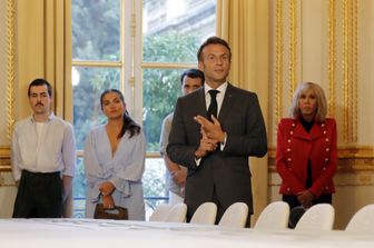 Il nuovo tavolo del Consiglio dei ministri francese, &ldquo;medulla&rdquo;