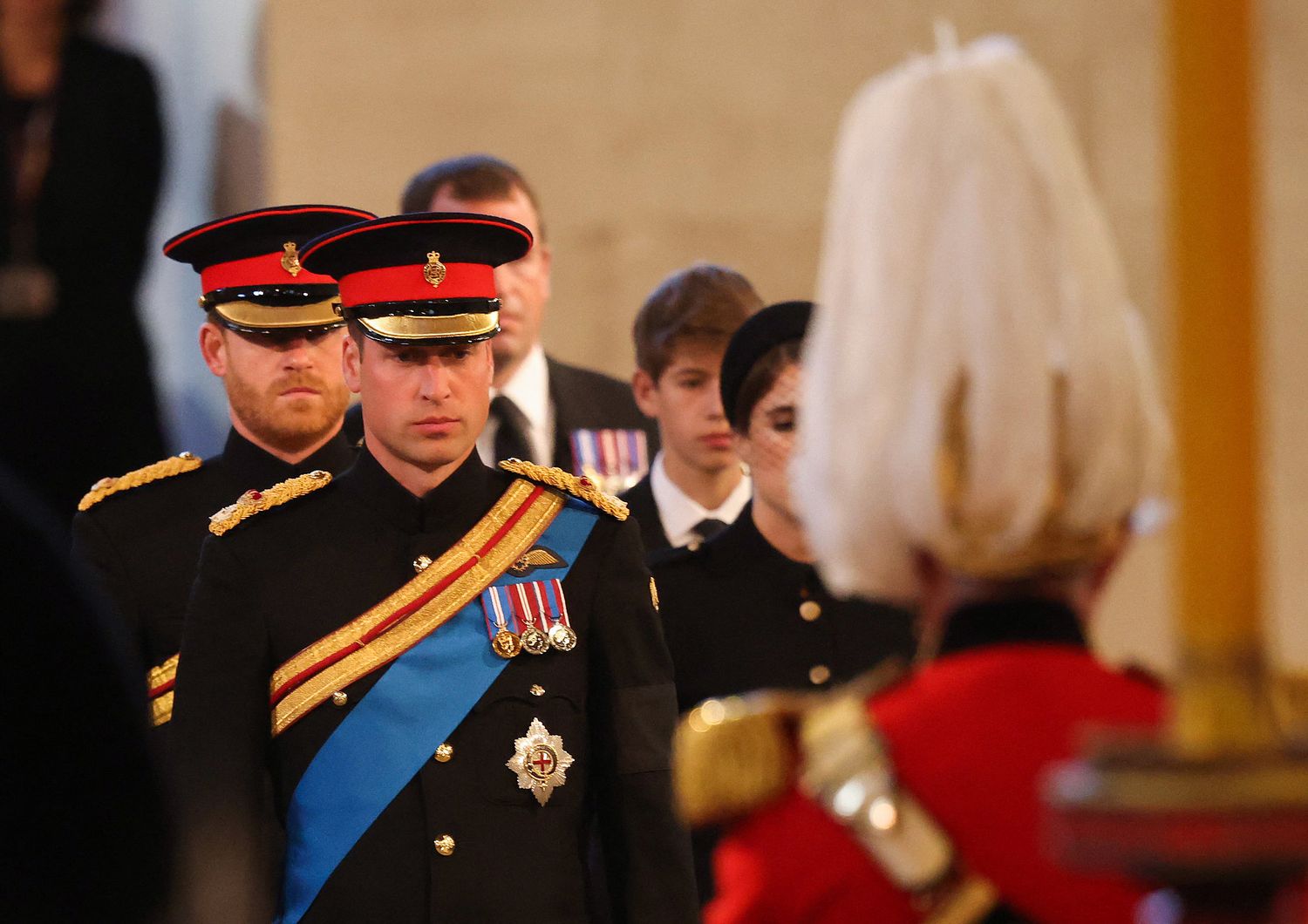 William e Harry alla veglia della regina&nbsp;