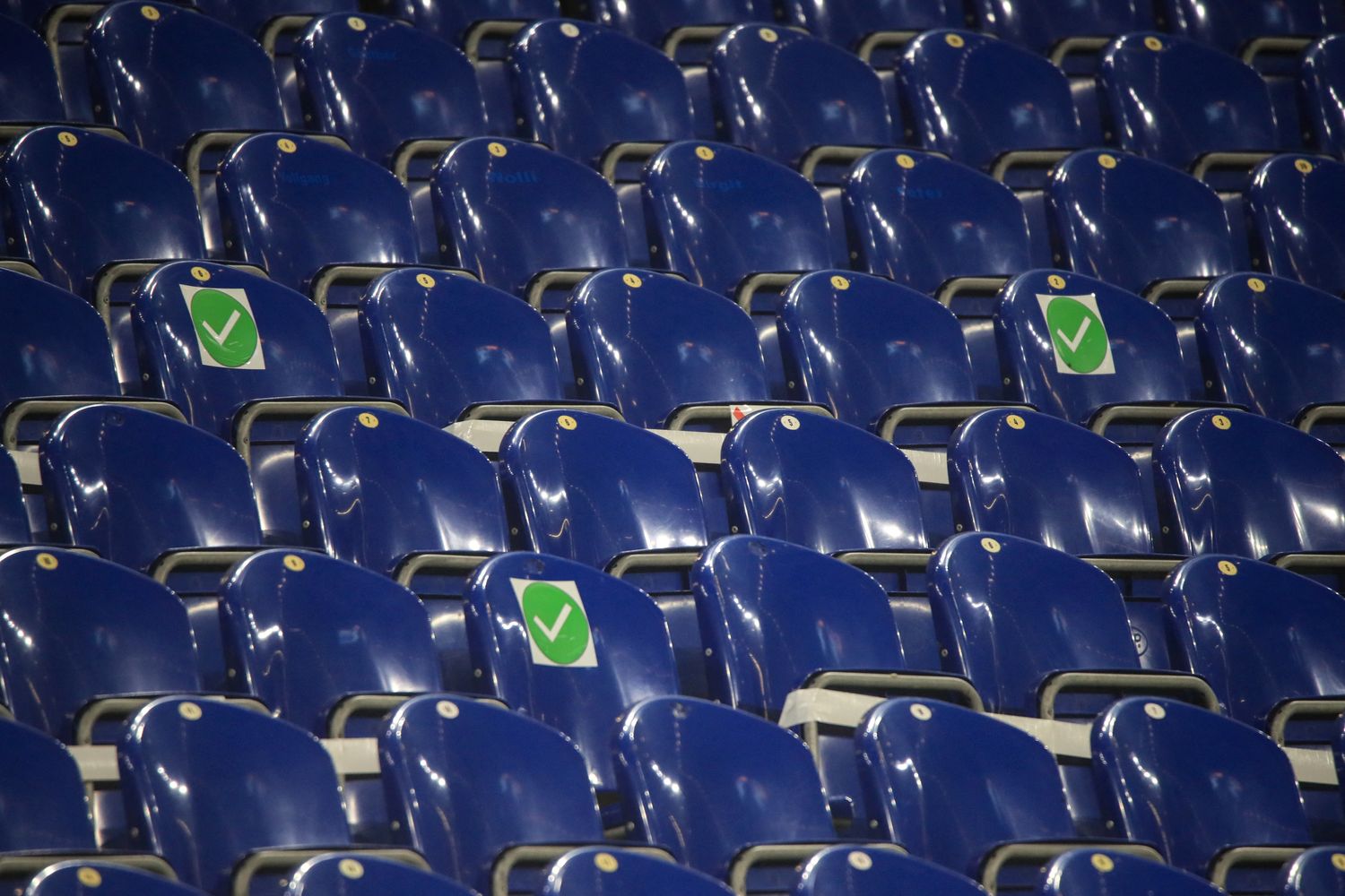 Lo stadio vuoto del Basilea