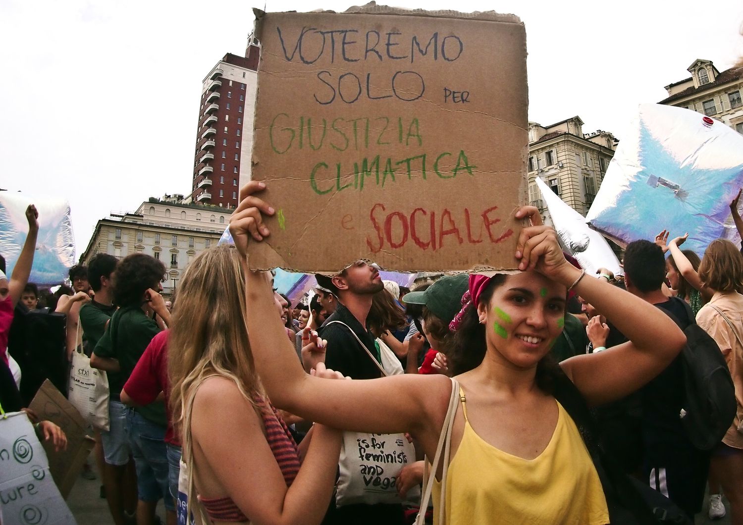 Una ragazza ai Friday for Future di Torino&nbsp;