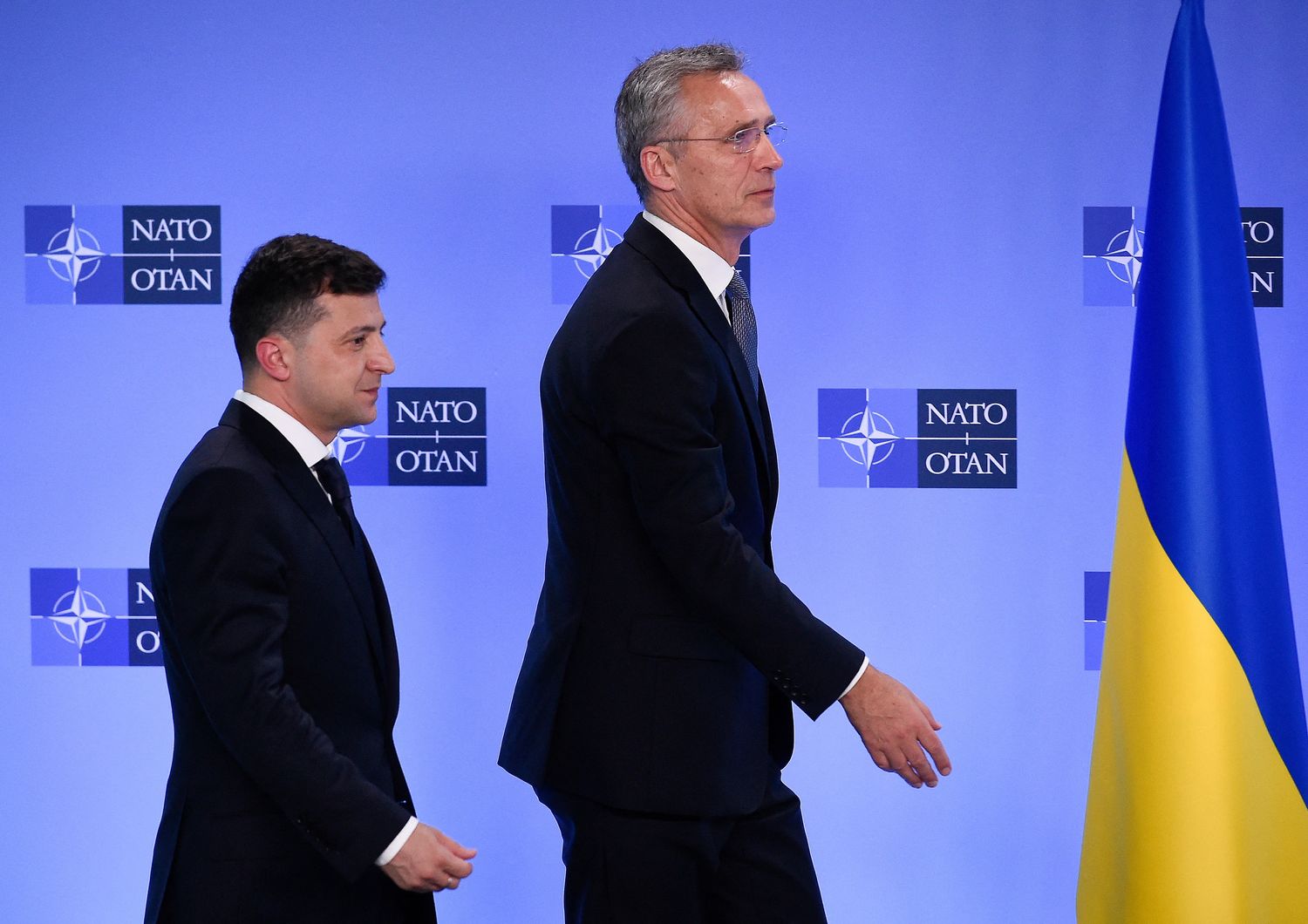 Zelensky e Stoltenberg