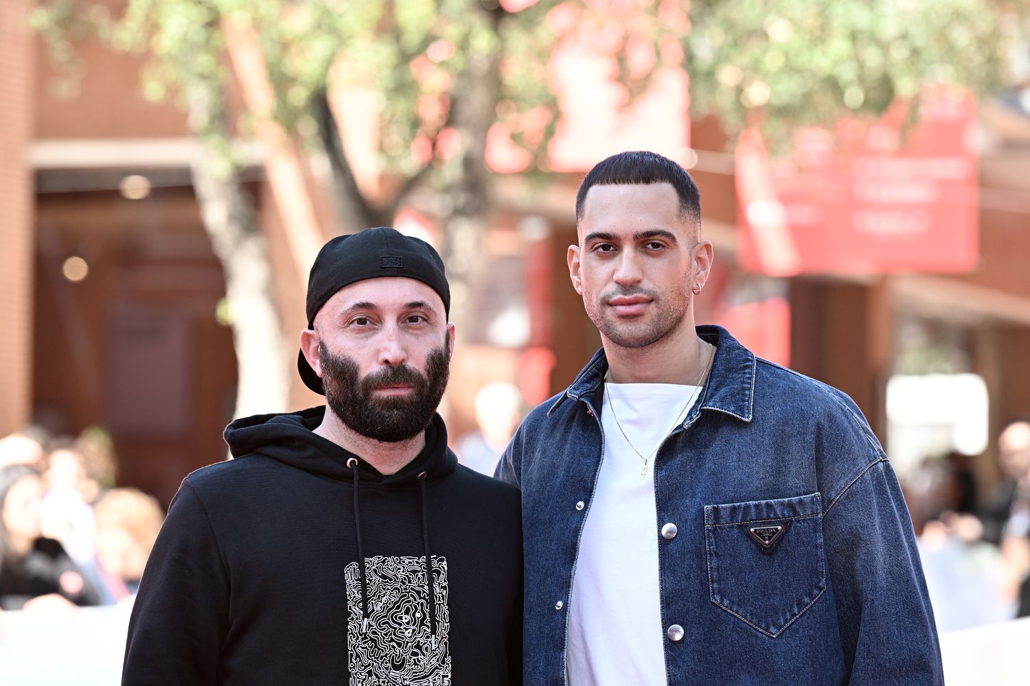 Mahmood e il regista&nbsp;Giorgio Testi