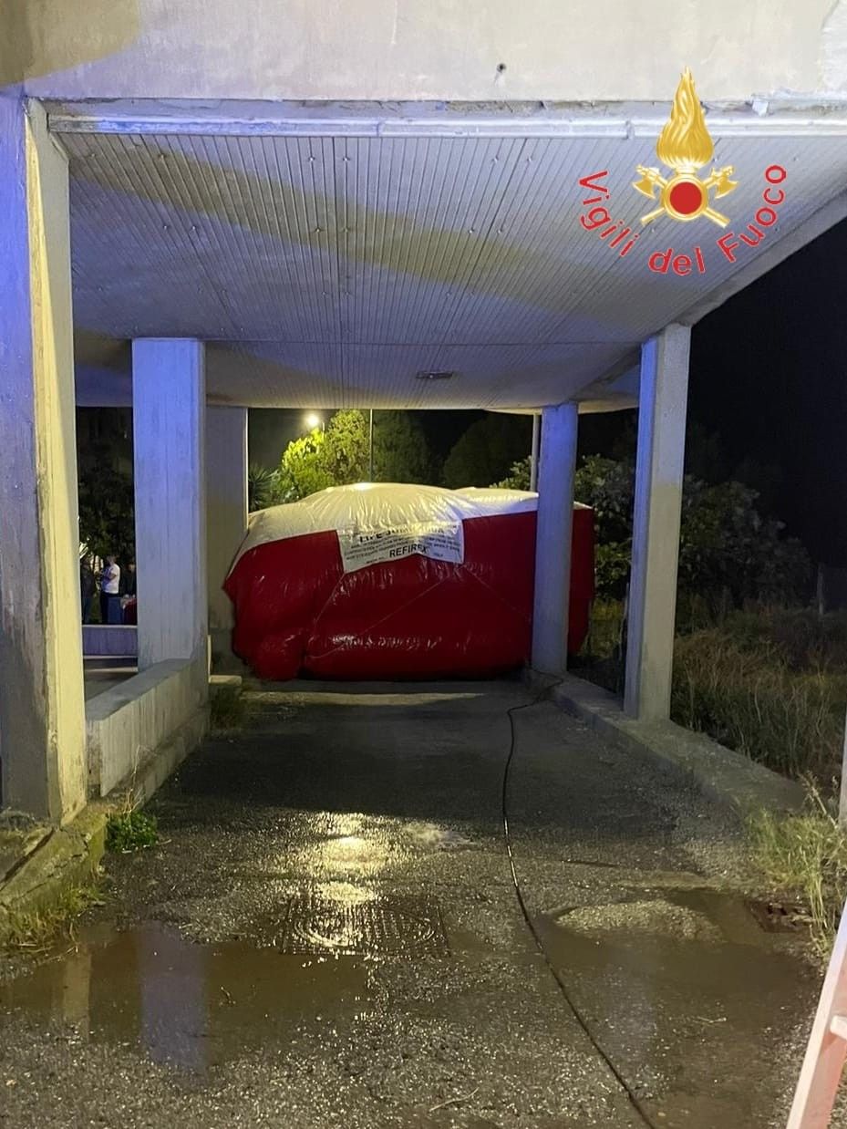 L'incendio nell'appartamento di Catanzaro