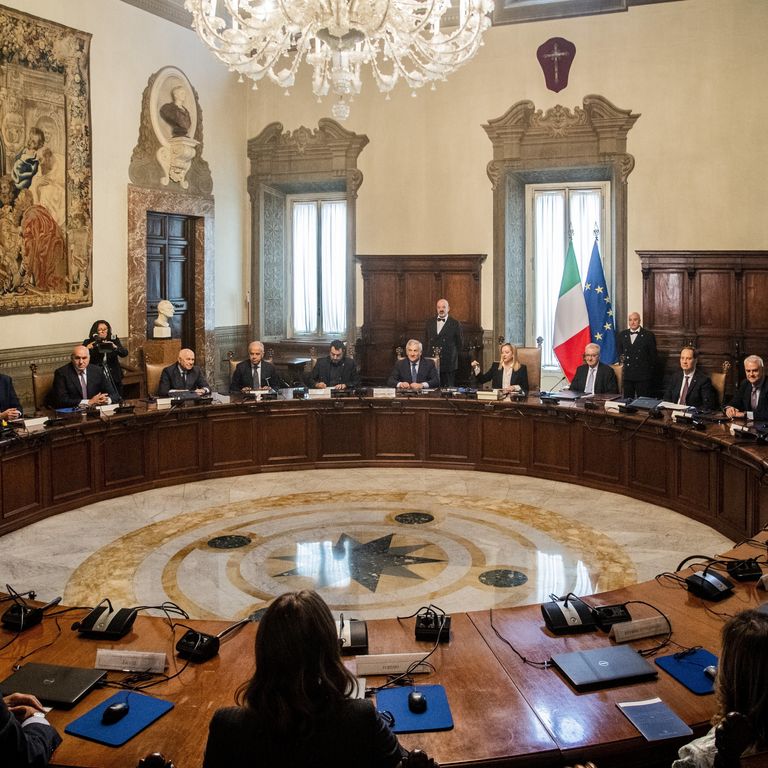 Prima riunione del Cdm presieduto da Giorgia Meloni