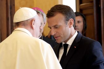 Papa Francesco, Emmanuel Macron