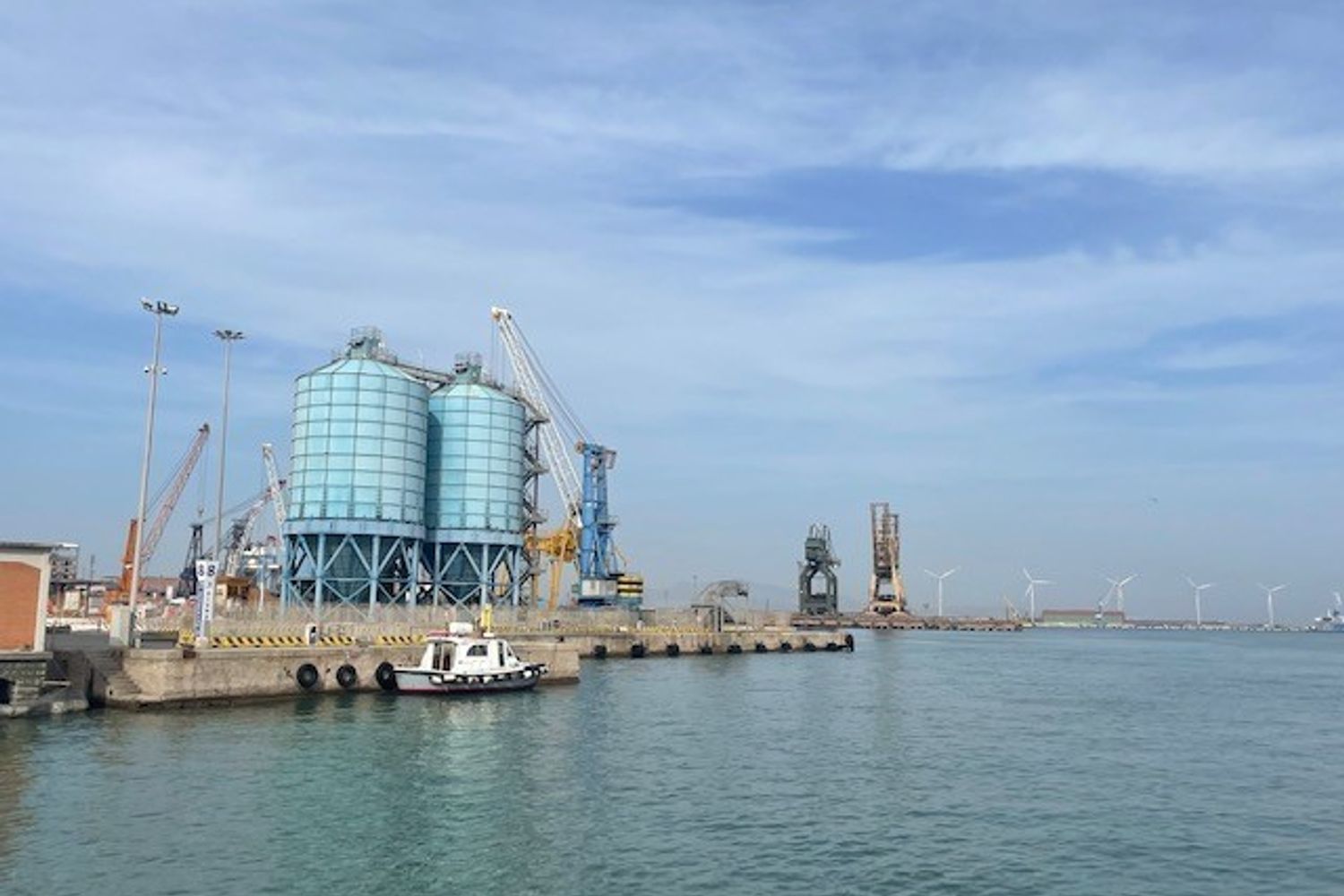 &nbsp;Il punto del porto di Piombino dove sar&agrave; messa la nave del gas